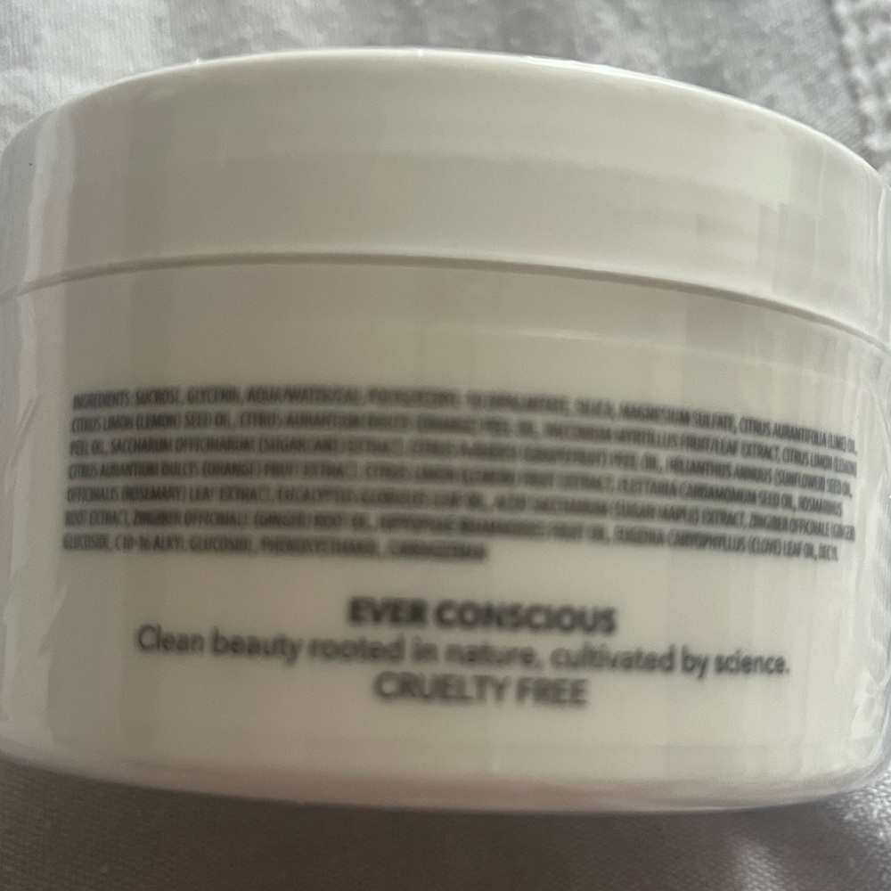 Body Scrub - Picture 5 of 7